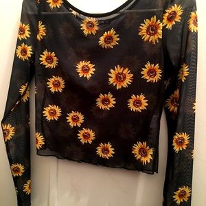 Mesh long sleeve crop tops